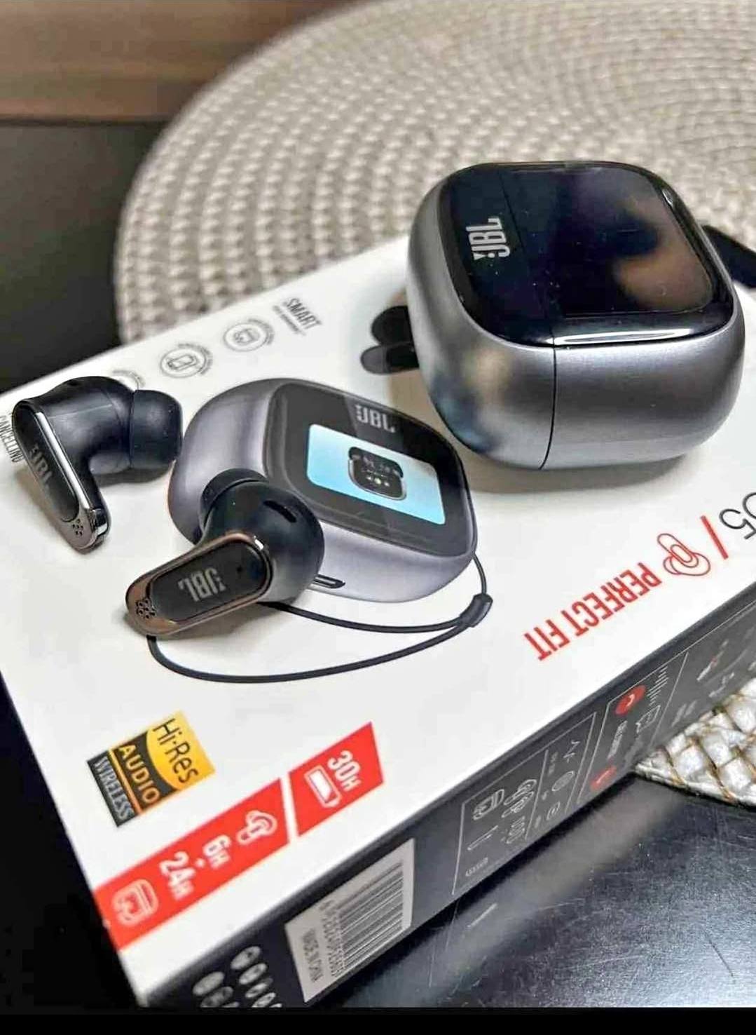 JBL TOUR PRO 5